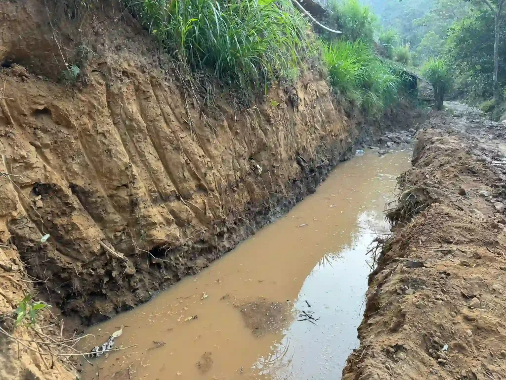 Inicia la Construcción de un Muro de Contención en la Planta de Tratamiento de Aguas Residuales