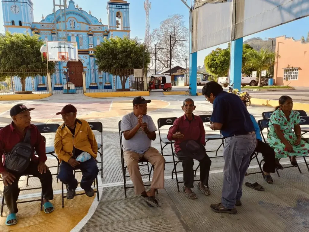 Jornada de Salud fortalece el bienestar de los adultos mayores en San Baltazar Loxicha