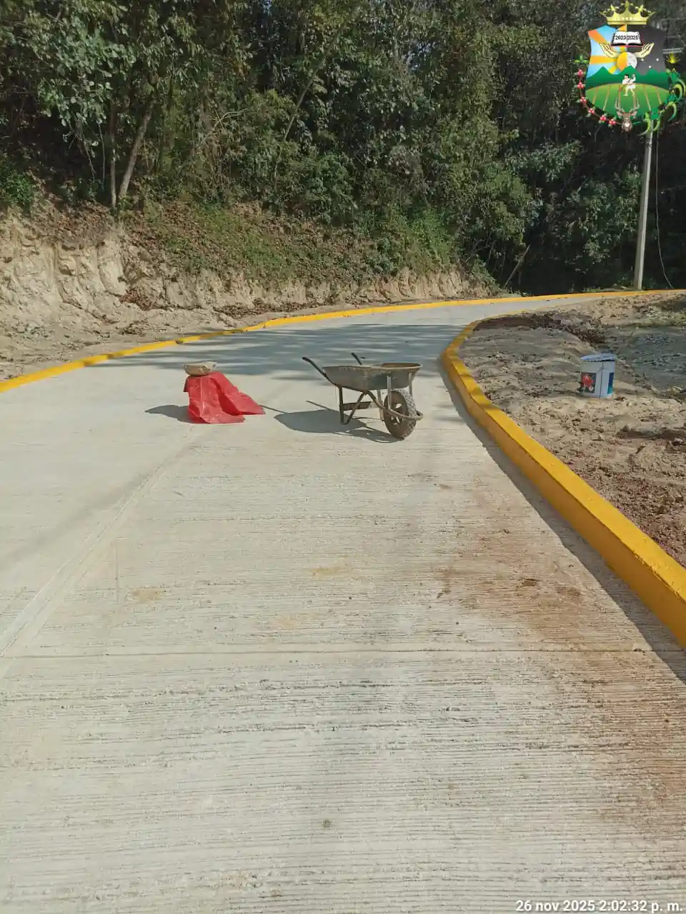 Obra de pavimentación en calle Francisco Villa entra en su fase final