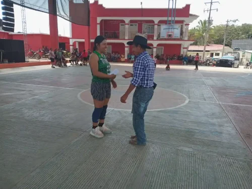 DIA-MADRES19